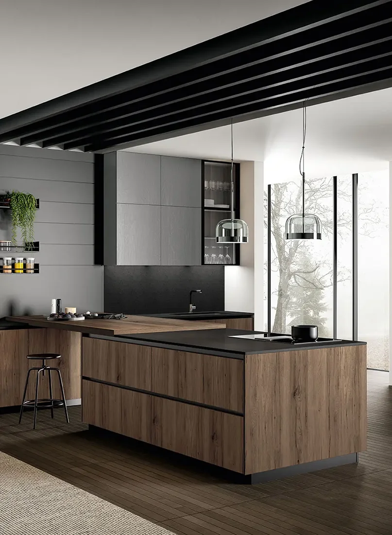 Cucina Asia in legno e laccato nero a Casalpusterlengo